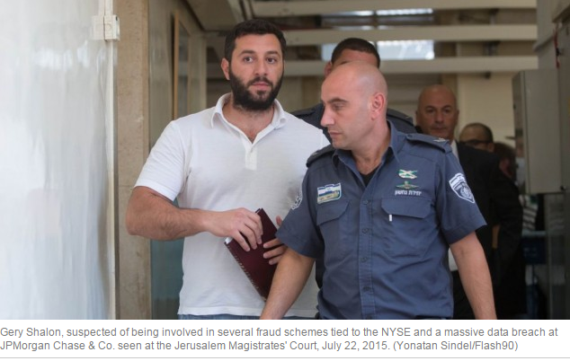 Gery Shalon, suspected of being involved in several fraud schemes tied to the NYSE and a massive data breach at JPMorgan Chase & Co. seen at the Jerusalem Magistrates' Court, July 22, 2015. (Yonatan Sindel/Flash90)